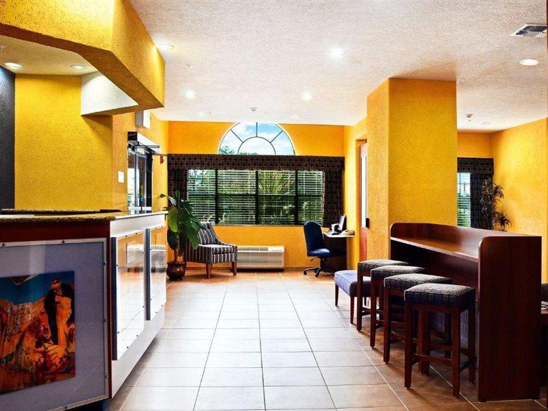 Microtel Inn & Suites By Wyndham New Braunfels I-35 Extérieur photo