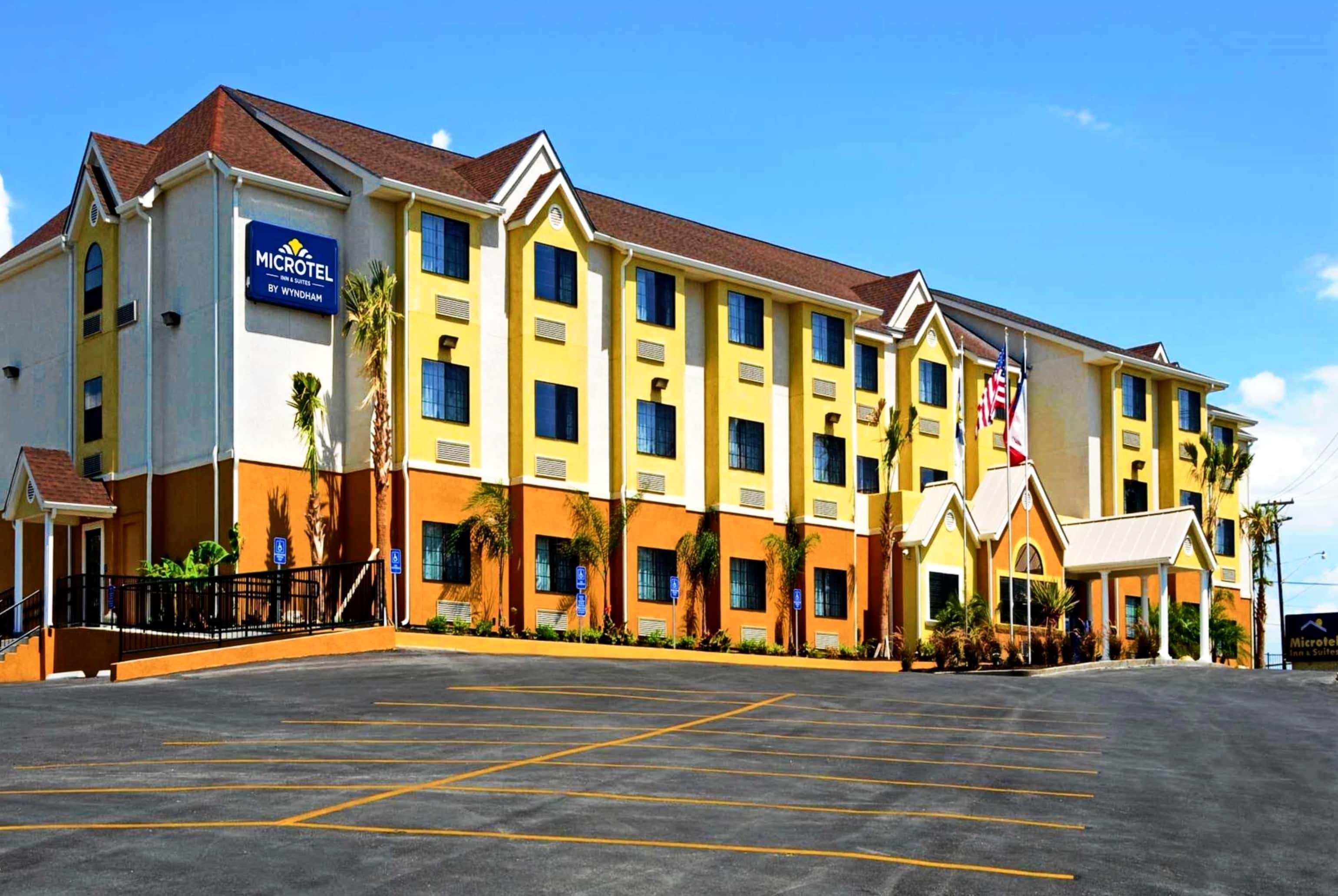 Microtel Inn & Suites By Wyndham New Braunfels I-35 Extérieur photo