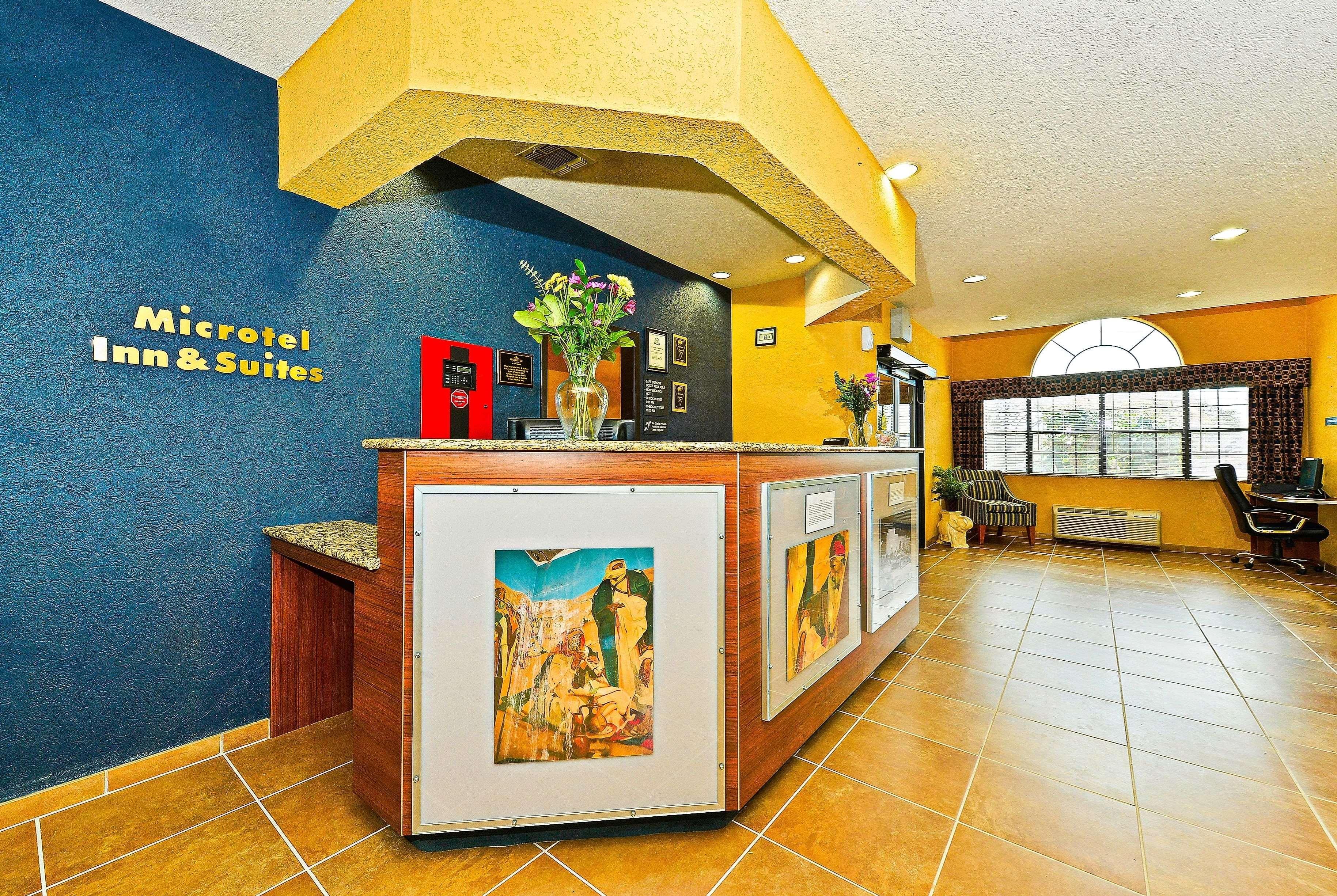 Microtel Inn & Suites By Wyndham New Braunfels I-35 Extérieur photo